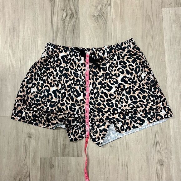 NWOT animal print shorts sz XL drawstring waist by Mosucoirl stretchy - Picture 10 of 16
